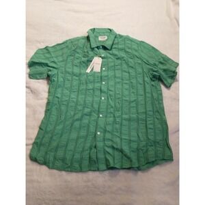 NWT Men's Size XL Short Sleeve Button Up Striped Green Shirt